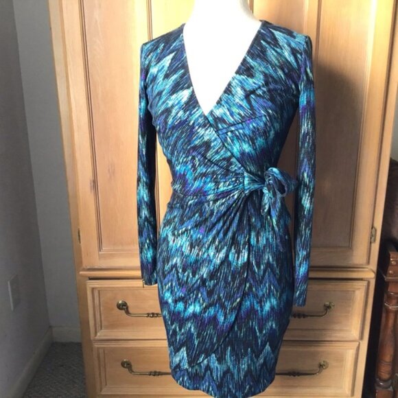 Cache Chevron Knit Faux Wrap Dress Size 0 - Picture 2 of 6